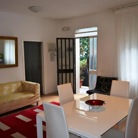 Aparthotel La Specola