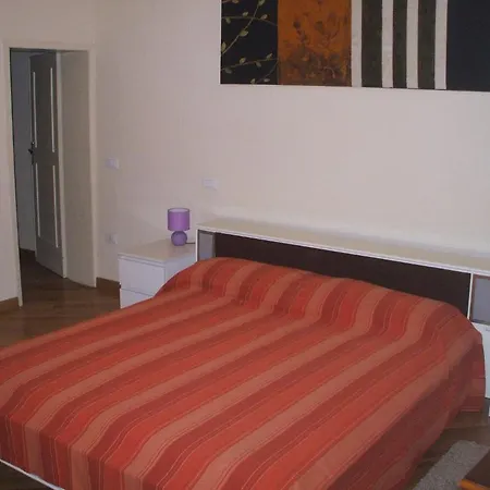 Aparthotel La Specola 2*